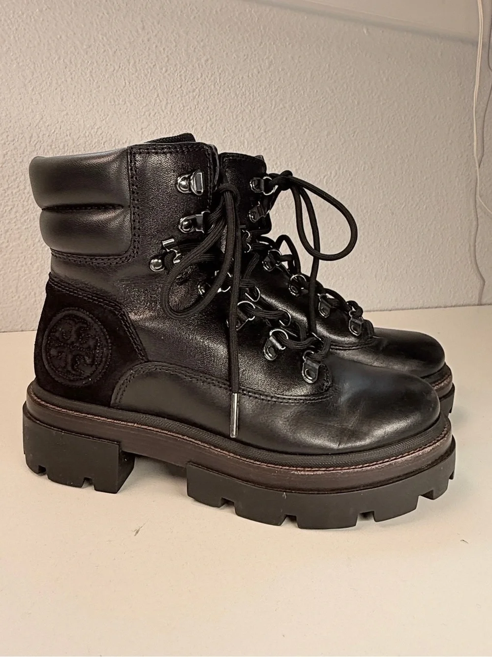 Tory Burch Miller Lug Hiker Boots Perfect Black Leather women size 6 m Moto